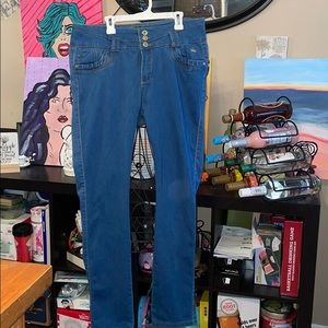 EUC Queen Skinny Jeans 15